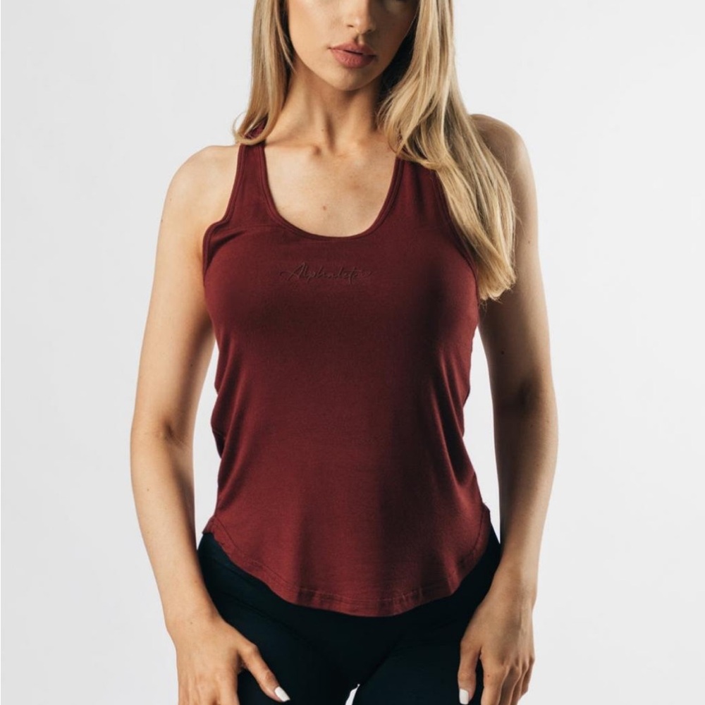 Alphalete Aspire Signature Tank